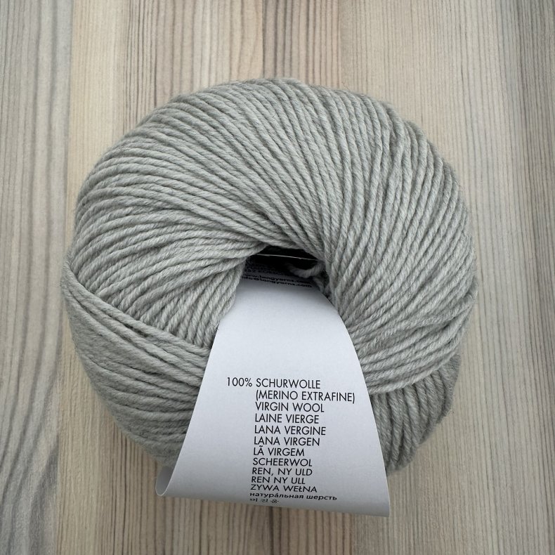 Merino 150 - Lysegr� - 50 Gram