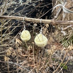 �reringe med garnn�gle - Gul