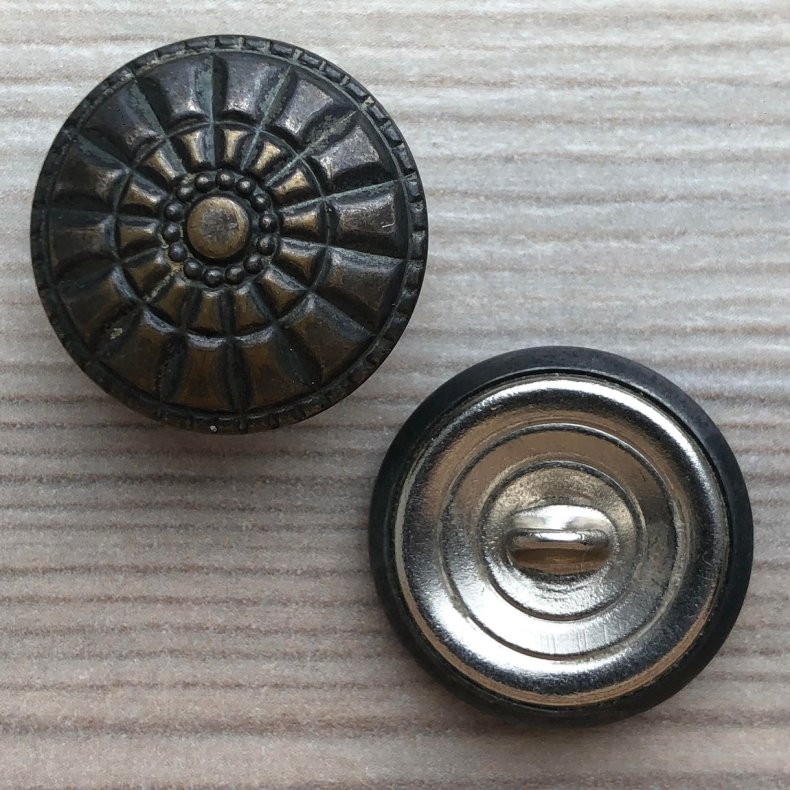 Metal Knap Husar med Pansermnster - 20 mm