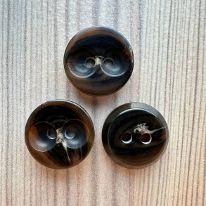 Plastik Knap Med Fordybninger I Hullerne - 16 mm