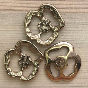 Metal Knap Blomst Guld - 18 mm