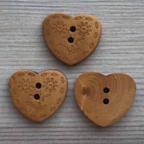 Tr Knap Hjerte - 20 mm