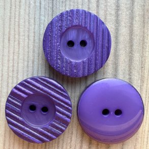 Plastik Knap Med Struktur Overflade Lilla - 22 mm