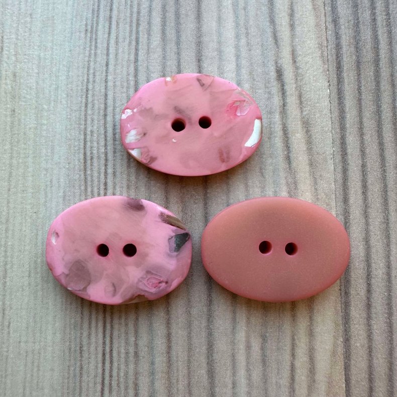 Plastik Knap Oval Rosa - 15*20 mm