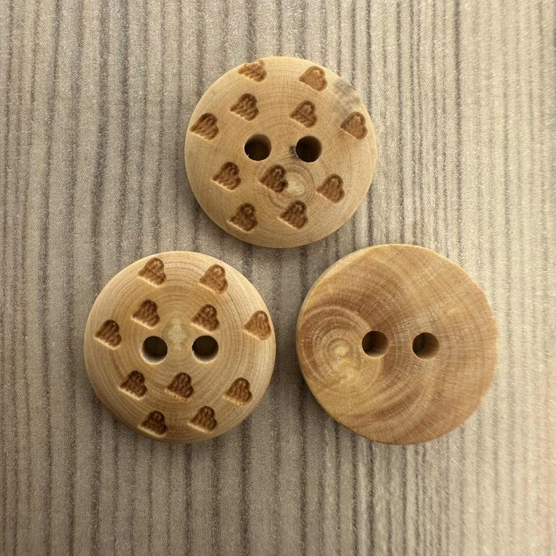 Tr Knap Hjerter - 15 mm