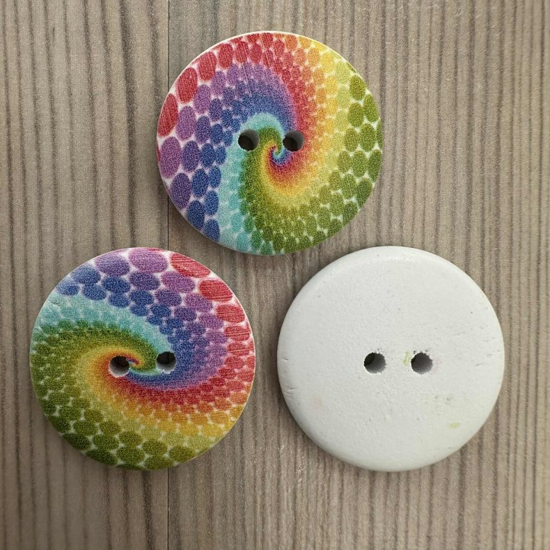 Plastik Knap Regnbue Mnster - 30 mm