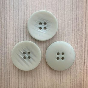 Plastik Knap med striber Gr� - 22 mm