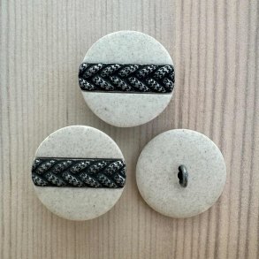 Plastik Knap Hvid med monterings�je - 15 mm