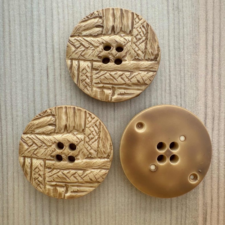 Plastik  Knap Tr�m�nster - 28 mm