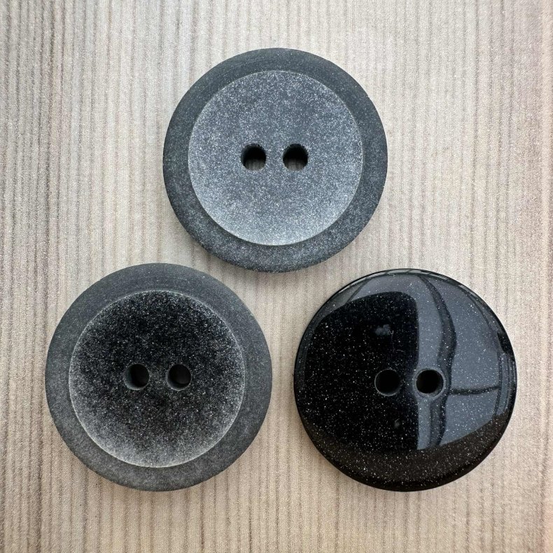 Plastik Knap effekt - 28 mm