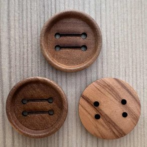 Tr� Knap med fordybning - 23 mm