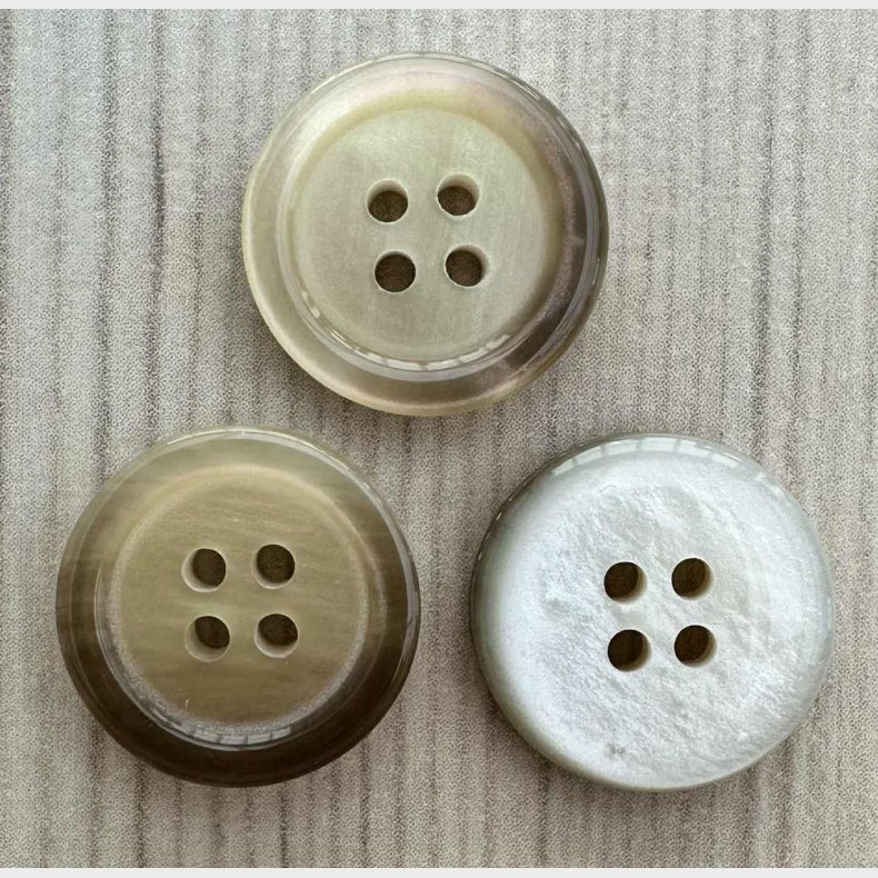 Plastik Knap Natur - 15 mm 