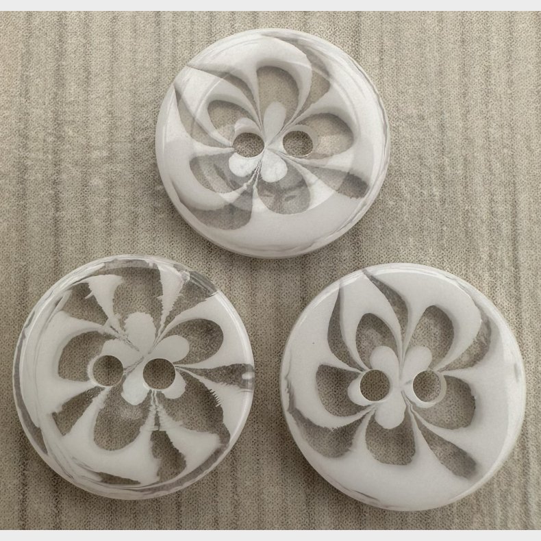 Plastik Knap Blomst M�nster Hvid - 13 mm