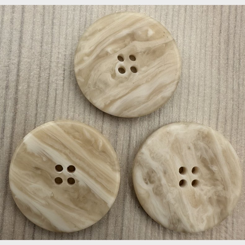Plastik Knap Meleret Beige - 23 mm