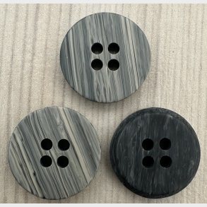 Plastik Knap Meleret Gr� - 18 mm