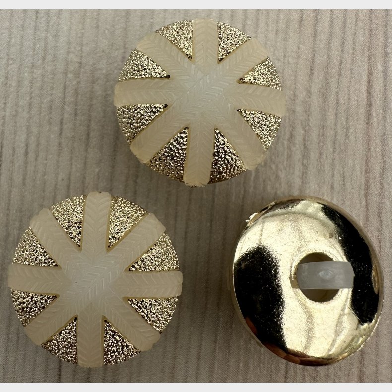 Plastik Knap Guld Med Monterings�je - 17 mm